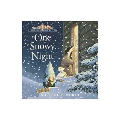 One Snowy Night - (Percy the Park Keeper Story) by Nick Butterworth (Paperback)