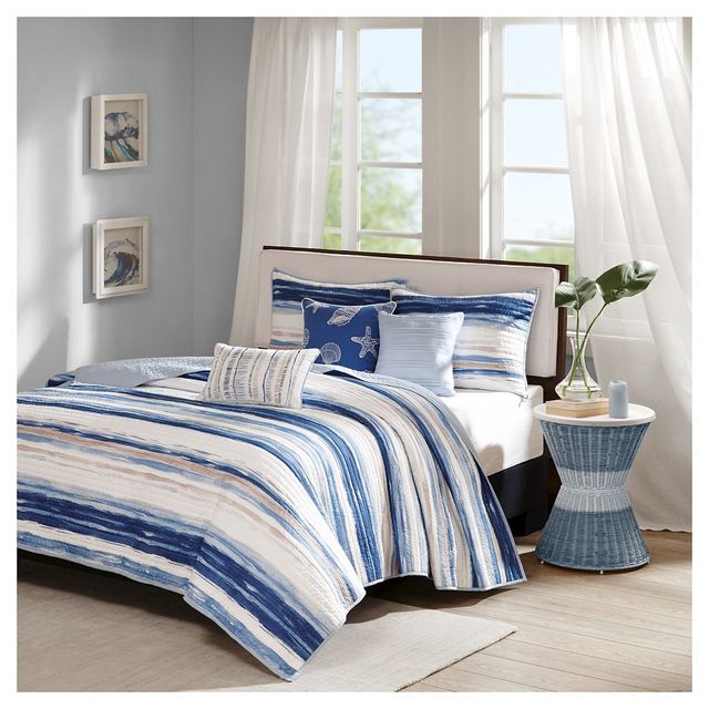 Fairbanks Beach Striped Quilted Coverlet Set (King/California King) Blue - 6pc: Madison Park Coastal Comfort