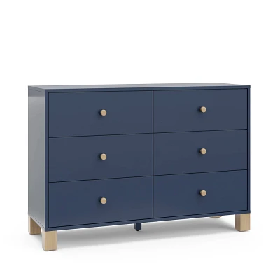 Storkcraft California 6 Drawer Dresser with Interlocking Drawers