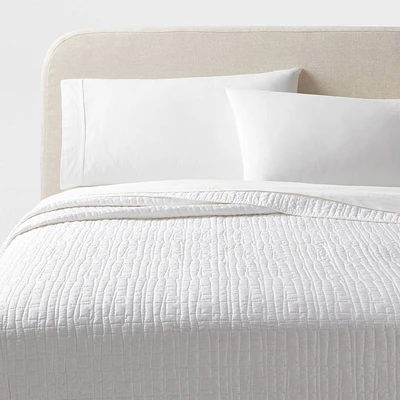 Full/Queen TENCEL Quilt White - Threshold: OEKO-TEX Certified, Lightweight, Cooling Comfort Coverlet