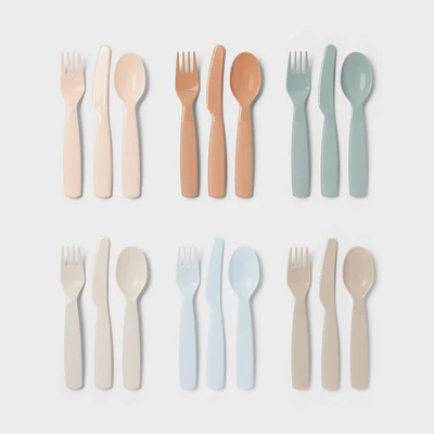 Kids 18pc Plastic Flatware set - Pillowfort: BPA-Free, Dishwasher-Safe, Modern Kids Utensils, Service for 6