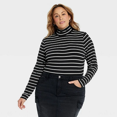 Women Slim Fit Long Sleeve Turtleneck T-Shirt