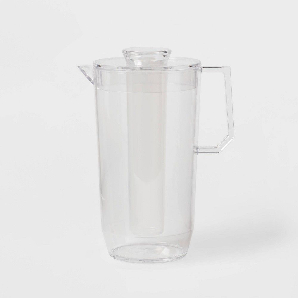 69oz Plastic Lancashire Classic Beverage Pitcher With Lid