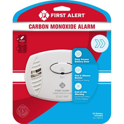 First Alert CO400 Battery Powered Carbon Monoxide Detector: 9-Volt CO Alarm, Silences Unwanted Alarms, 7-Year Warranty