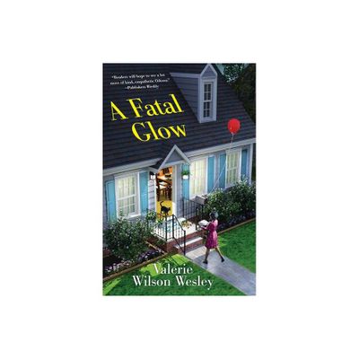 A Fatal Glow - (Odessa Jones Mystery) by Valerie Wilson Wesley (Paperback)