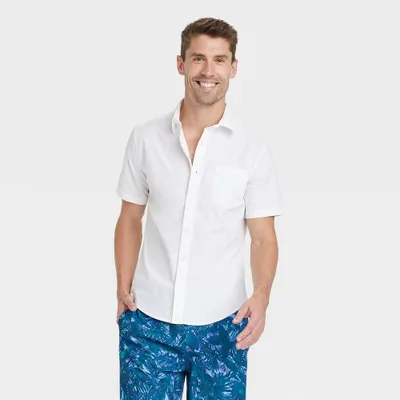 Men Short Sleeve Poplin Button-Down Shirt