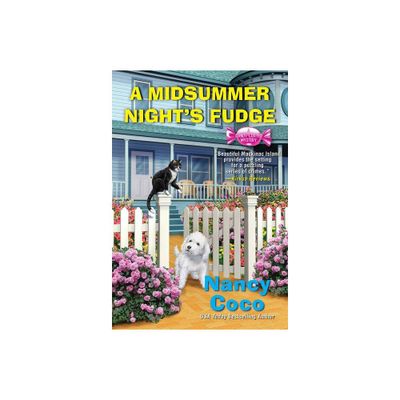 A Midsummer Nights Fudge - (Candy-Coated Mystery) by Nancy Coco (Paperback)