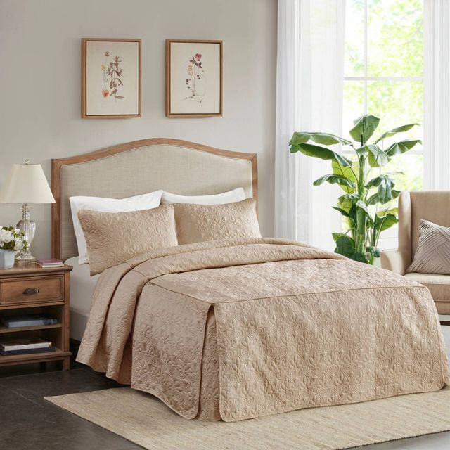 Queen 3pc Vancouver Fitter Bedspread Set Khaki: Madison Park, Microfiber, Quilted Design, Includes Shams