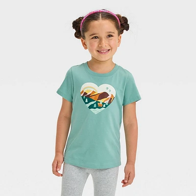 Toddler Girls Short Sleeve Heart Graphic T-Shirt