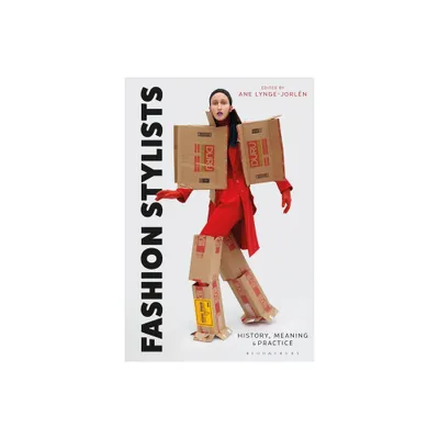 Fashion Stylists - by Ane Lynge-Jorlen (Paperback)