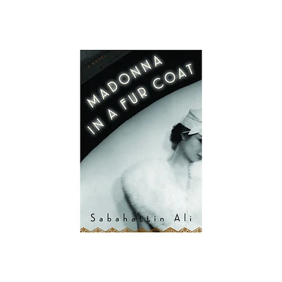 Madonna in a Fur Coat - by Sabahattin Ali (Paperback)