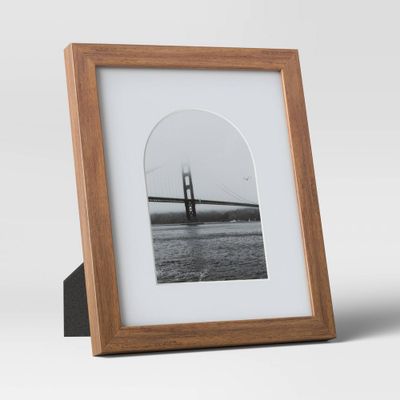 8 x 10 Matted to 5 x 7 Single Image Table Frame with Arch Brown - Threshold: Polystyrene Material, Easel Back