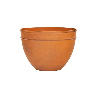 ACHLA Designs Steel Outdoor Planter Pot Carrot Orange 8x8x5.75: Urn-Shaped, Freestanding, No Assembly Required