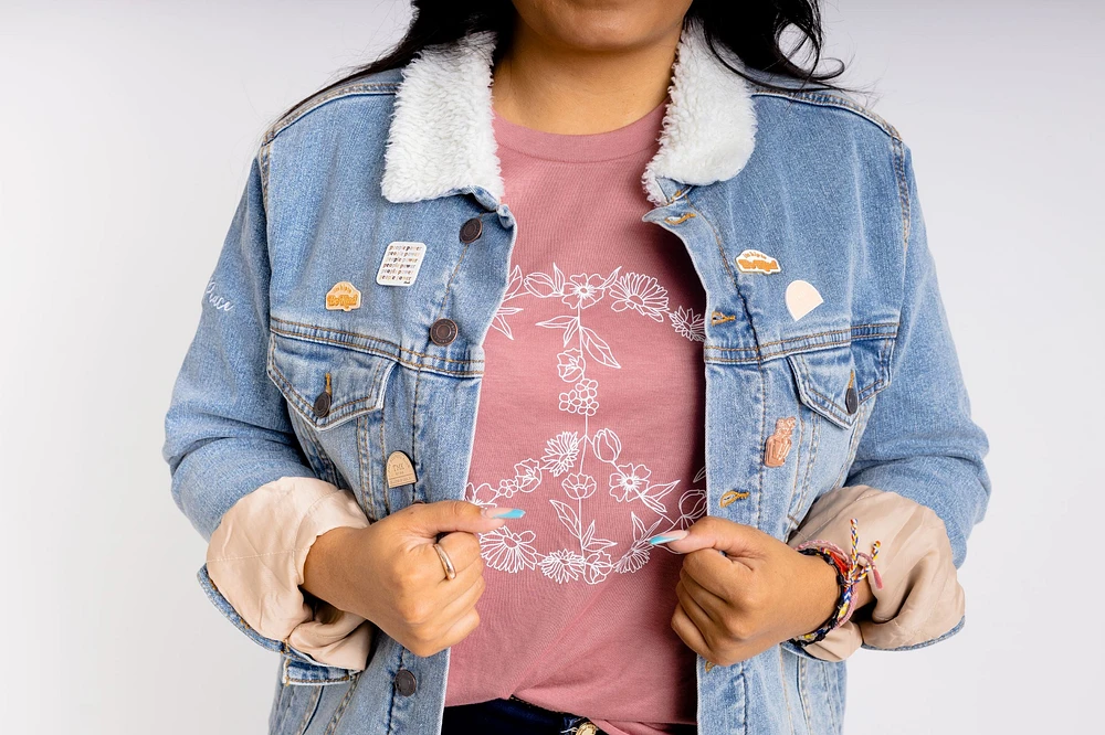 People Power / Enamel Pin - Keepsakes by TMK