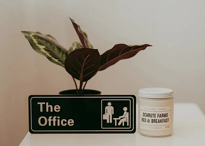 Schrute Farms Bed & Breakfast Candle - Ellis Candle Co.