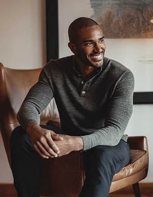 Roll Hem Button Pullover Charcoal