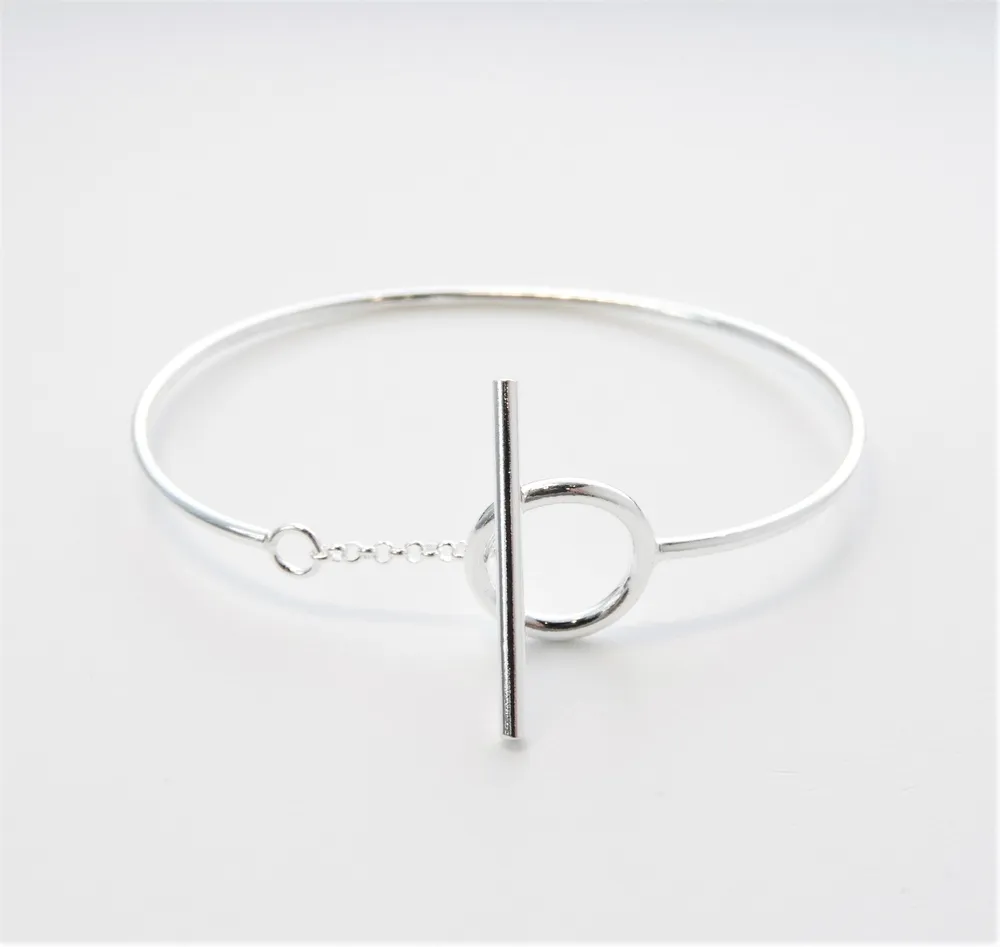 Marseille Silver Slim Toggle Clasp Bracelet