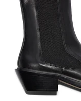 Antonia Boots