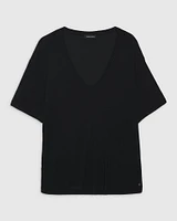 Vale V-Neck T-Shirt