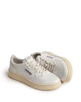 Medalist Low Sneakers