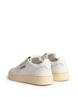 Medalist Low Sneakers