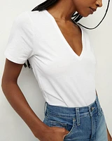 Cindy V-Neck T-Shirt