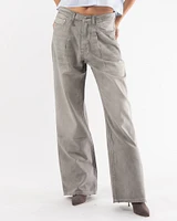 Damon Pleated Wide Leg Jean