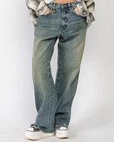 Darcy Loose Jeans