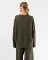 Relax Long Sleeve Crewneck Sweater