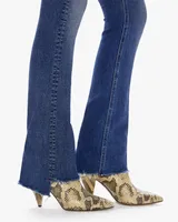 Runaway Step Fray Jeans