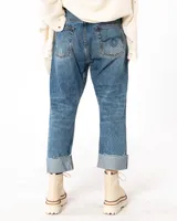 Cross Over Jeans
