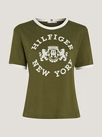 Playera con logo universitario aterciopelado de mujer Tommy Hilfiger