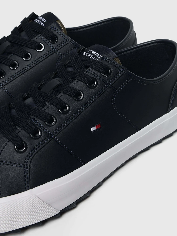 Tenis con cordones y suela dentada de hombre Tommy Hilfiger