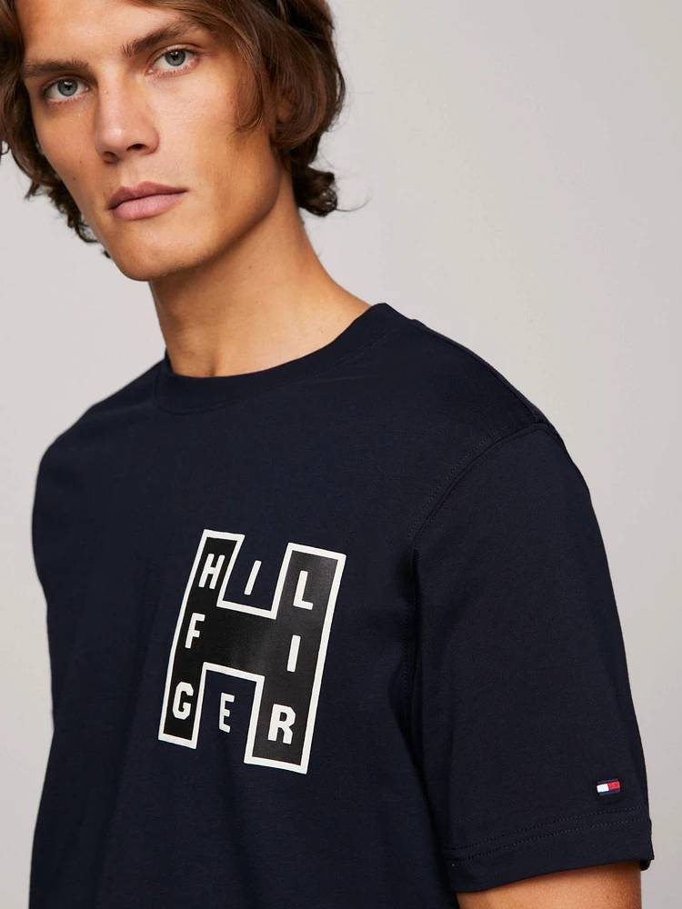 Playera con logo universitario de hombre Tommy Hilfiger