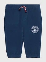 Joggers con logo de bebé Tommy Hilfiger