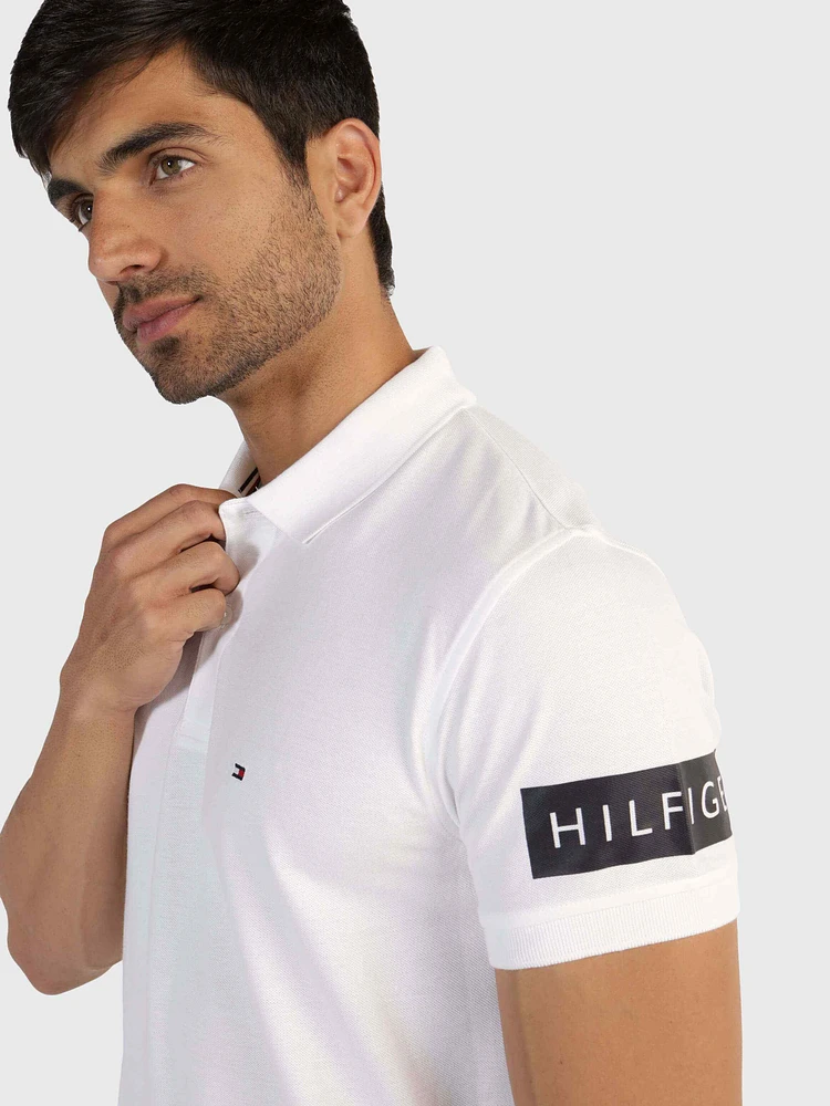 Polo con logo en mangas de hombre Tommy Hilfiger