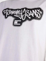 Playera con logo estilo grafiti de hombre Tommy Jeans