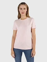 Playera Modern con logo tonal bordado de mujer Tommy Hilfiger