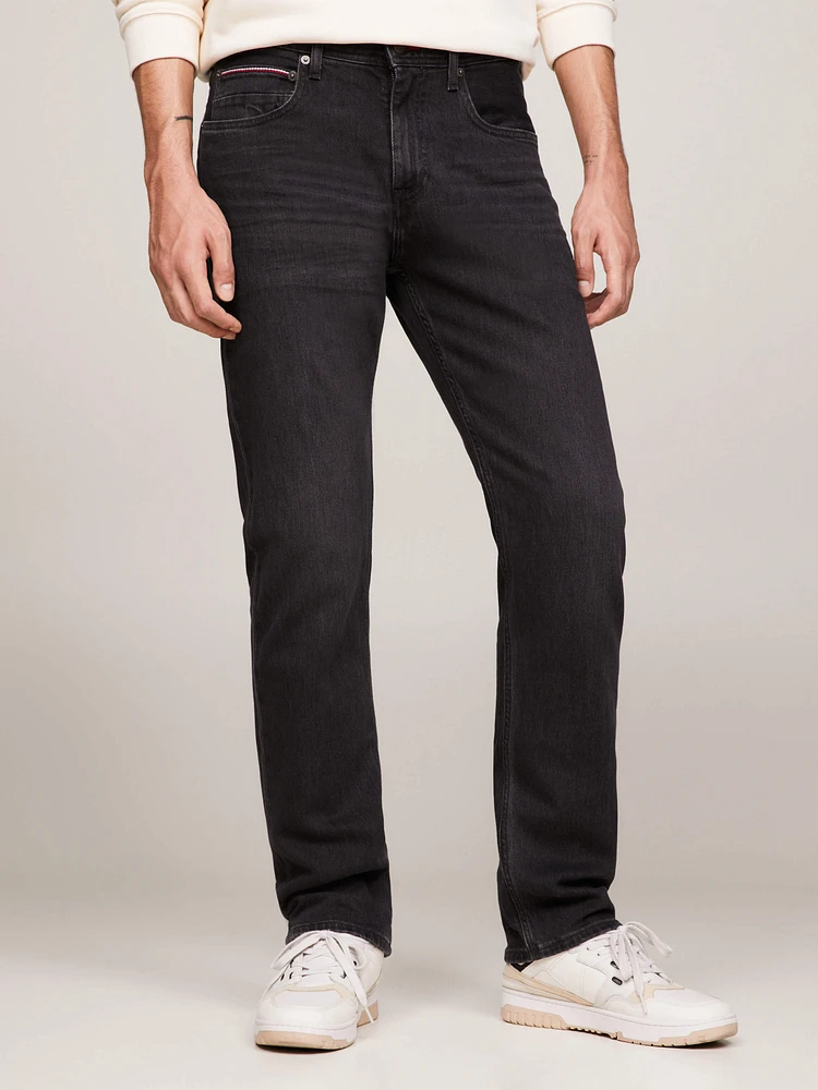 Jeans Mercer de corte regular negros hombre Tommy Hilfiger