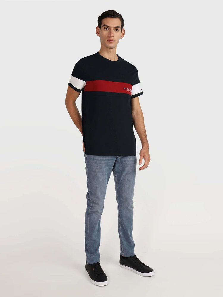 Playera con franja contrastante de hombre