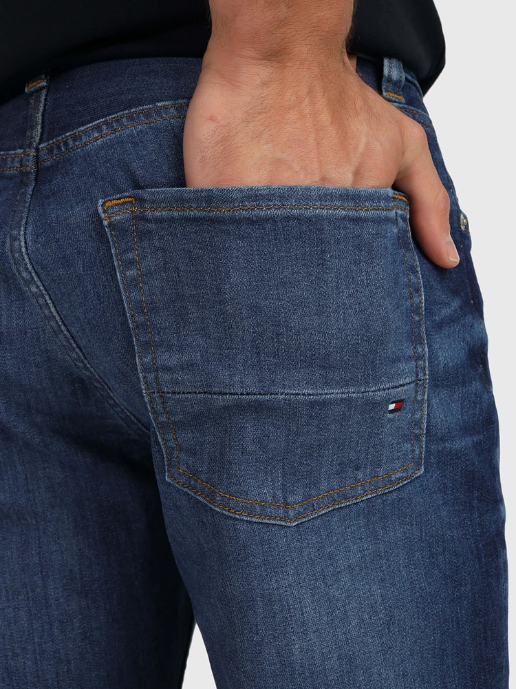 Jeans denton stretch straight fit con franjas deslavadas de hombre