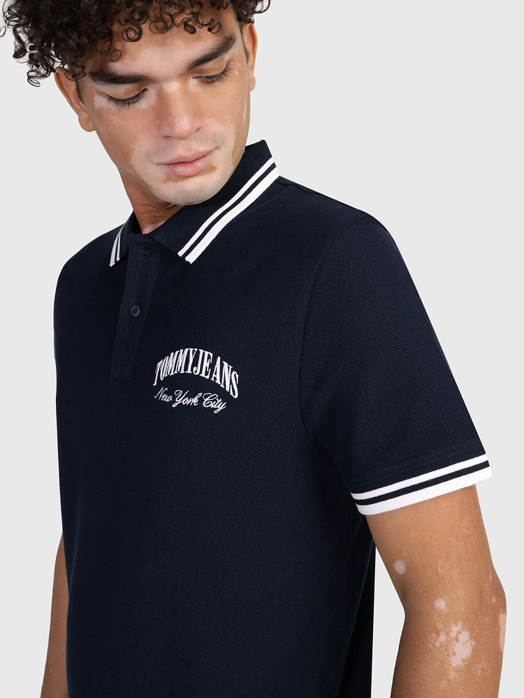 Polo con logo bordado de hombre Tommy Jeans