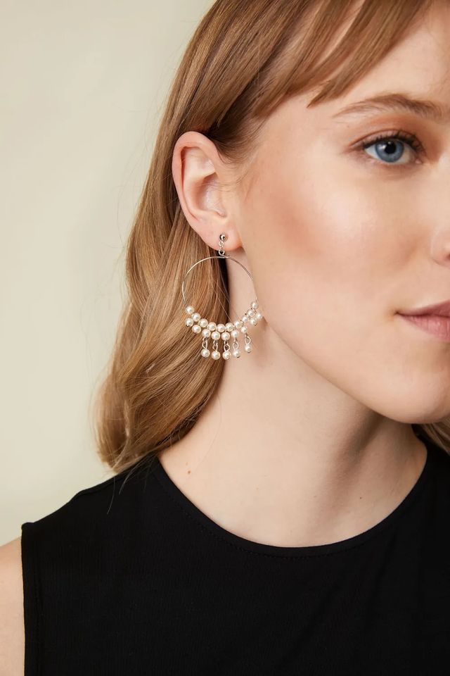 Hoops Earrings With Pearls