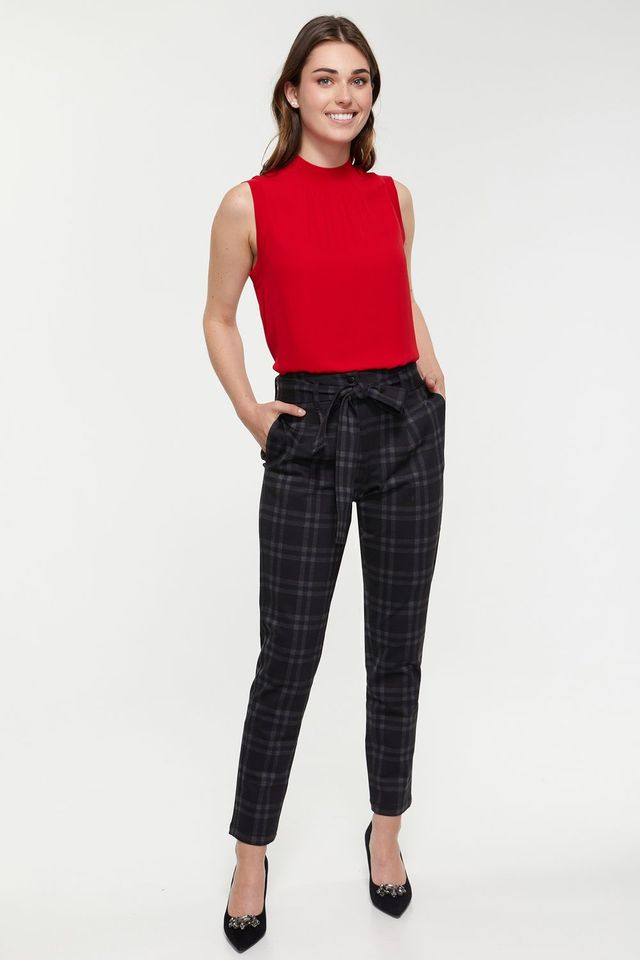 High Waist Plaid Pant With Sash