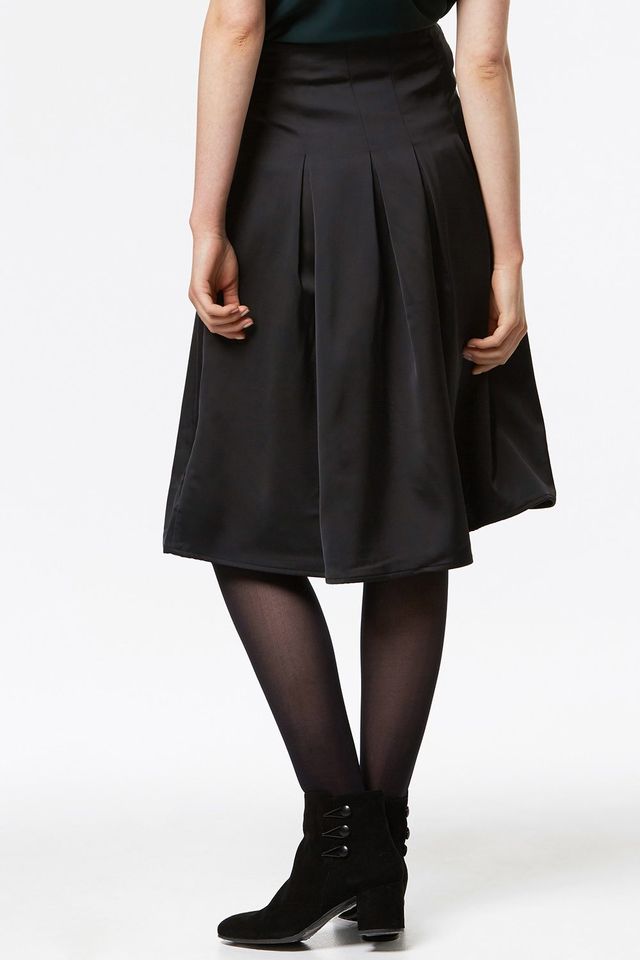 Sateen Pleated Skirt