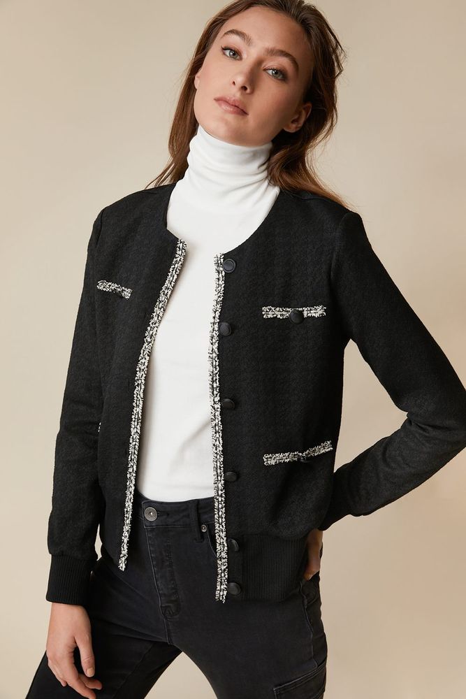 Stretch Jacket With Ribbon