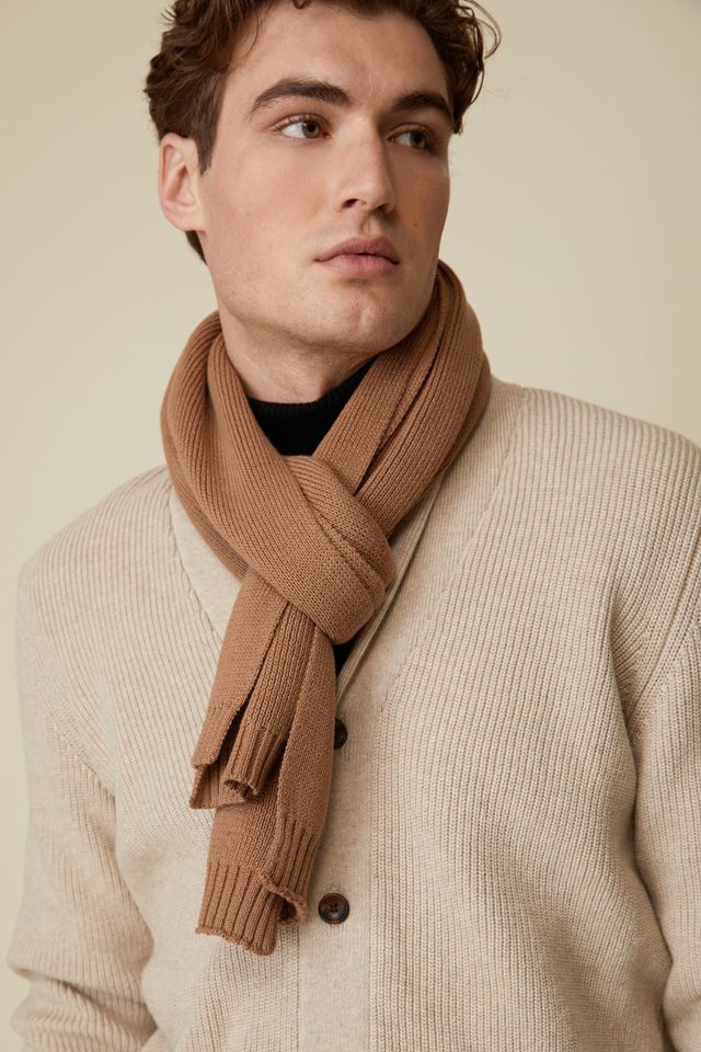 Solid Knitted Scarf