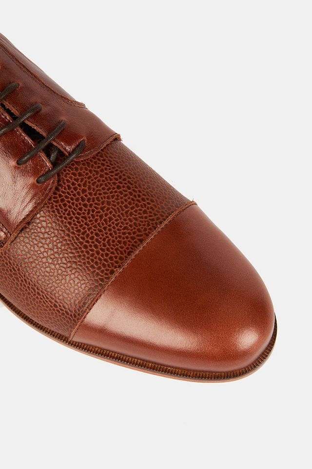 Cap Toe Shoe With Texture