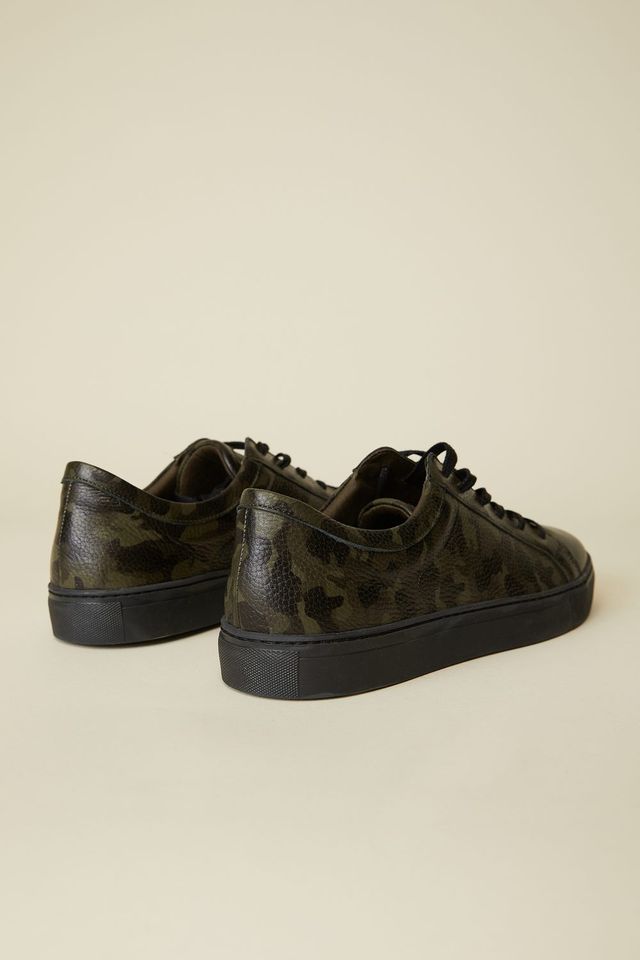 Camouflage Sneaker