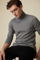 Long Sleeves Turtle Neck T-shirt